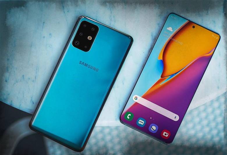 Samsung Galaxy S11 compared with the Galaxy Note10 in the photo