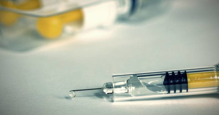 Four Chinese pharmaceutical companies develop new coronavirus vaccines