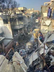 Pakistan Airbus A320 crashed: 107 people survived