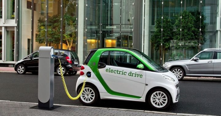 Electric cars are coming in spring!: Electric cars replace fuel cars around 2030