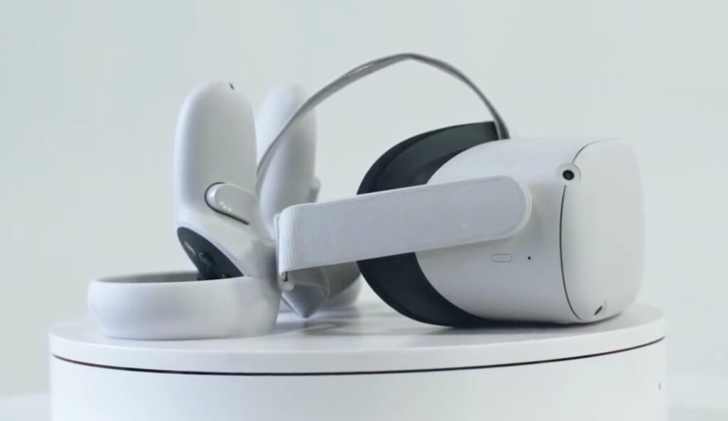 Facebook leaks the design and specs of the Oculus Quest 2 VR headset in two videos