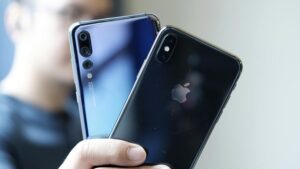 China fired for using iPhone and forced to buy Huawei